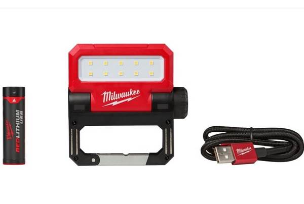 LINTERNA RECARGABLE MILWAUKEE 2114-21 500Lm TRUEVIEW / 550 Lumens USB Rechargeable Pvoting Flood Light Replacemengt L4FFL-301 LINTERNA RECARGABLE MILWAUKEE 2114-21 500Lm TRUEVIEW / 550 Lumens USB Rechargeable Pvoting Flood Light Replacemengt L4FFL-301