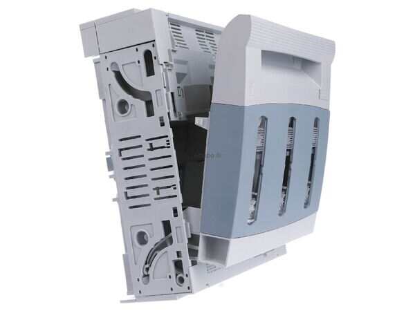 SECCIONADORA PARA FUSIBLE NH3 630A 3 POLOS 690V / NH3 fuse switch disconnector 3-pin M10 screw SECCIONADORA PARA FUSIBLE NH3 630A 3 POLOS 690V / NH3 fuse switch disconnector 3-pin M10 screw
